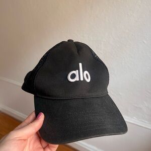 ALO Yoga Black and White Trucker Cap